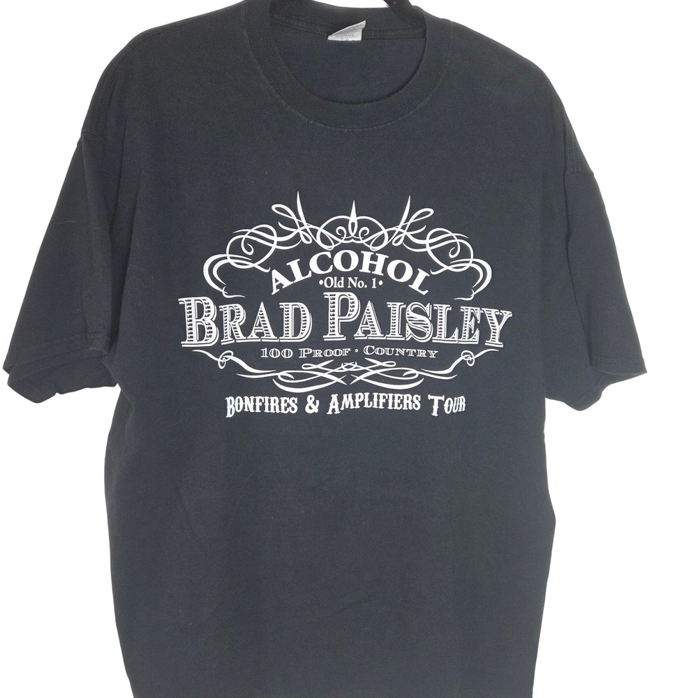 Brad Paisley Bonfires Amplifiers Tour Graphic T Shirt Country Concert XL
